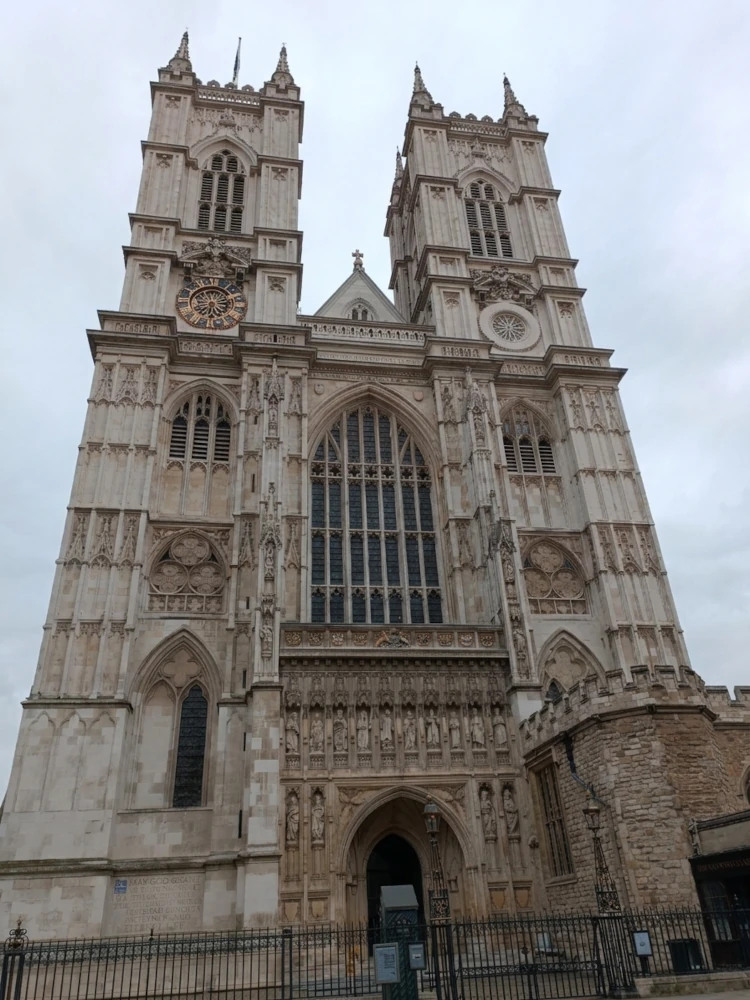Fachada de la Abadía de Westminster